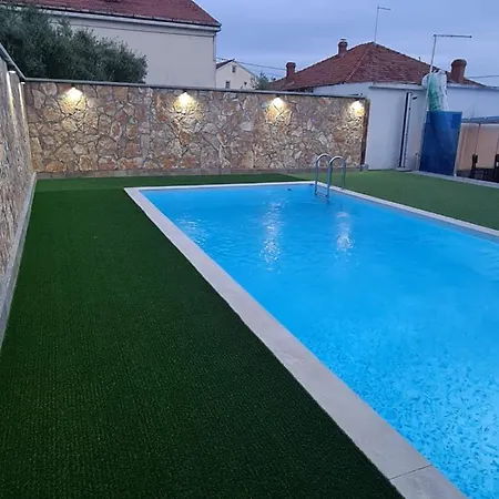 Holiday House Gaspar Vila *
