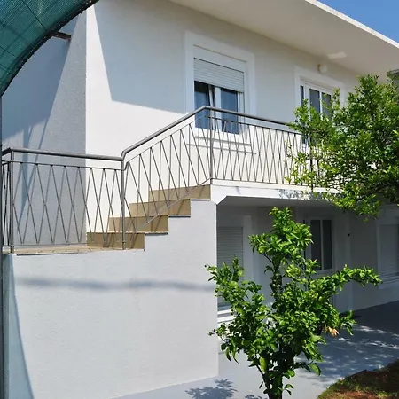 Holiday House Gaspar Vila